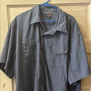 Patagonia Men's Blue Shirt